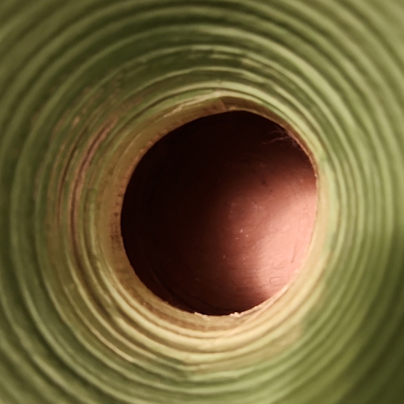 Mint green vase - Picture 5 of 9